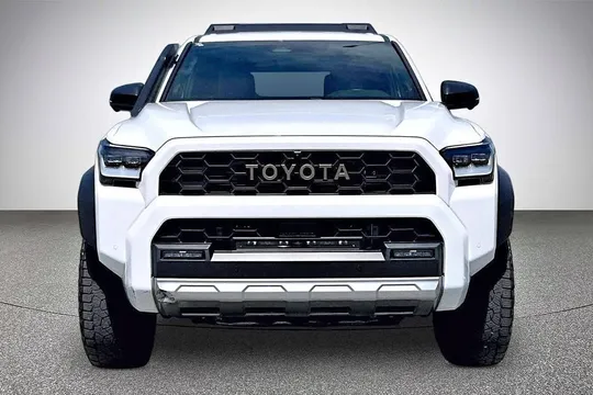 2025 Toyota 4Runner Hybrid Trailhunter