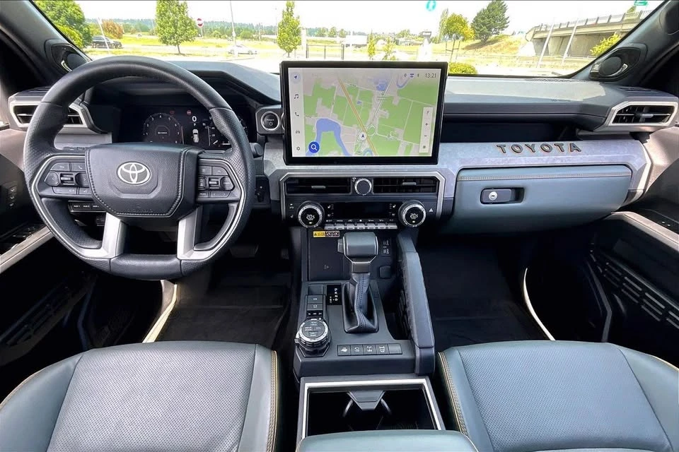 2025 Toyota 4Runner 6th Gen - Image 8 of 11