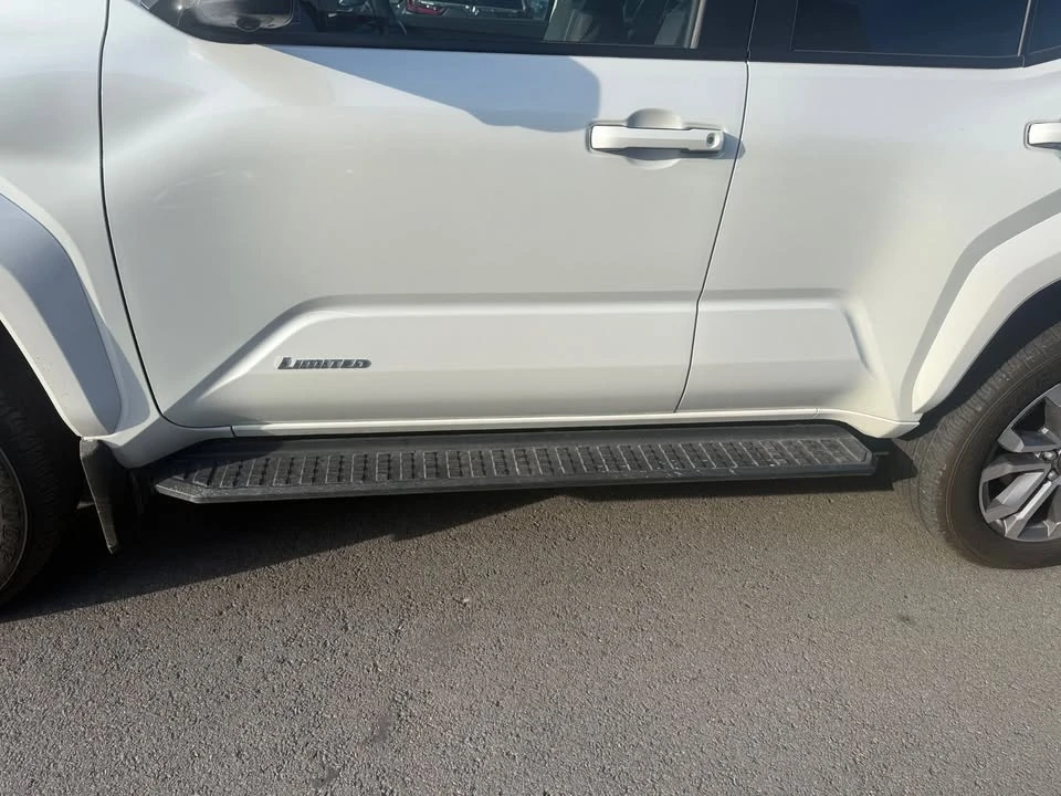 2025 Toyota 4Runner 6th Gen - Image 3 of 9