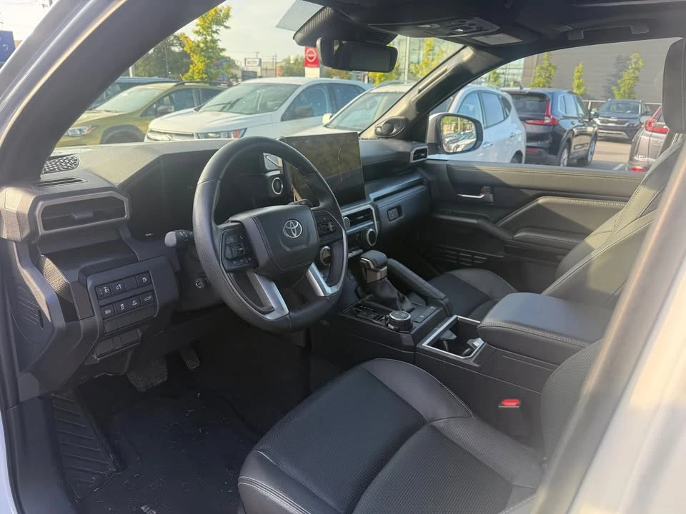2025 Toyota 4Runner 6th Gen - Image 4 of 9