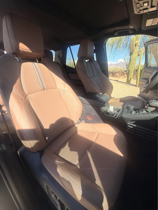 2025 Toyota 4Runner 6th Gen - Image 9 of 12