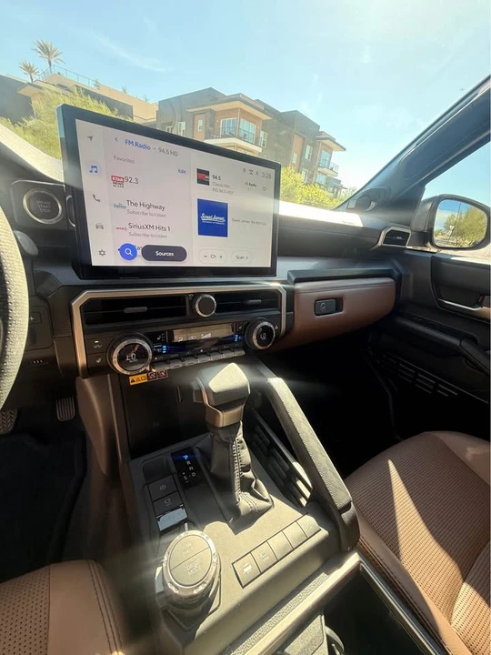 2025 Toyota 4Runner 6th Gen - Image 6 of 12