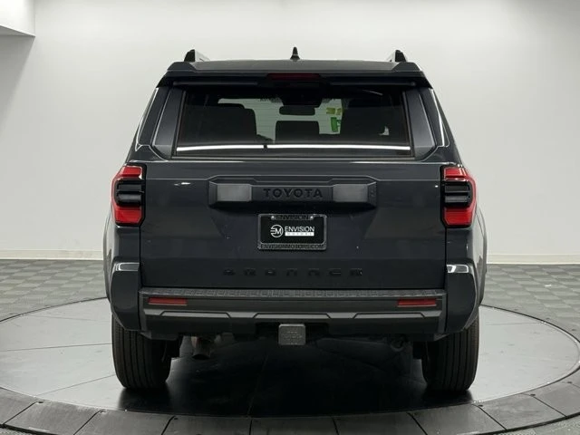 2025 Toyota 4Runner 6th Gen - Image 8 of 12