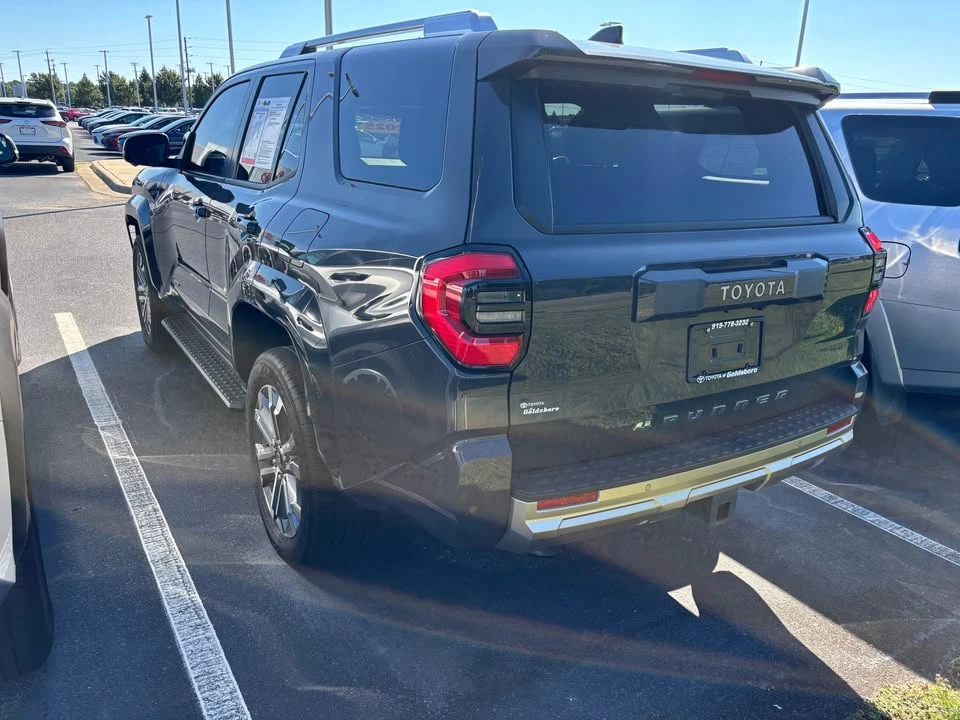 2025 Toyota 4Runner 6th Gen - Image 4 of 7