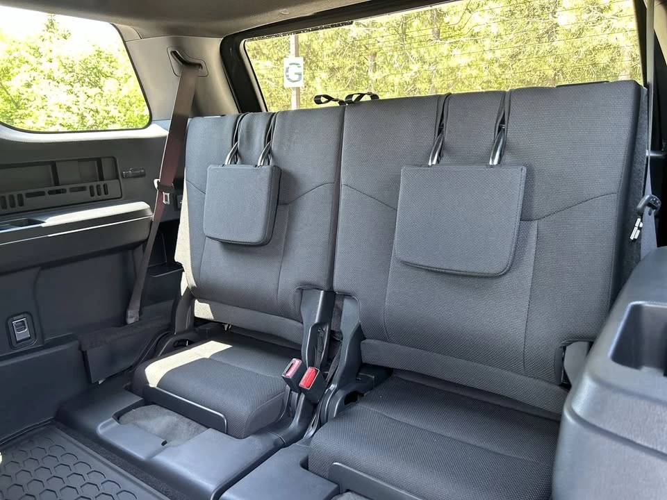 2025 Toyota 4Runner 6th Gen - Image 17 of 20