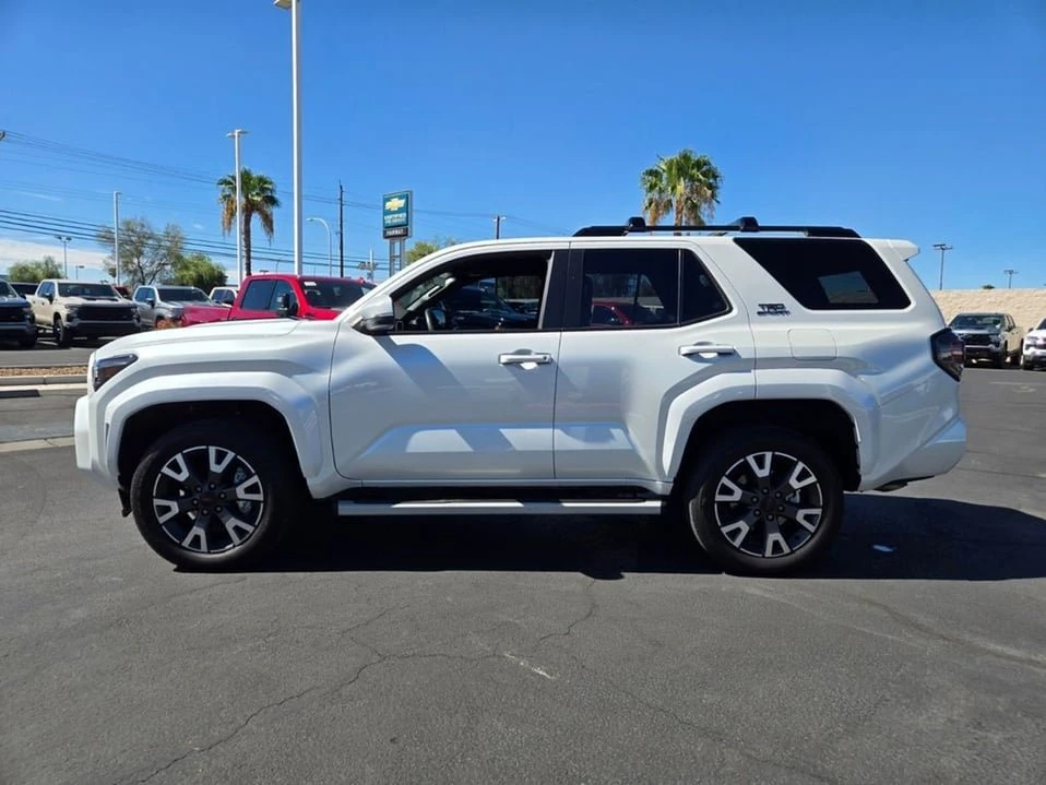 2025 Toyota 4Runner 6th Gen - Image 3 of 20