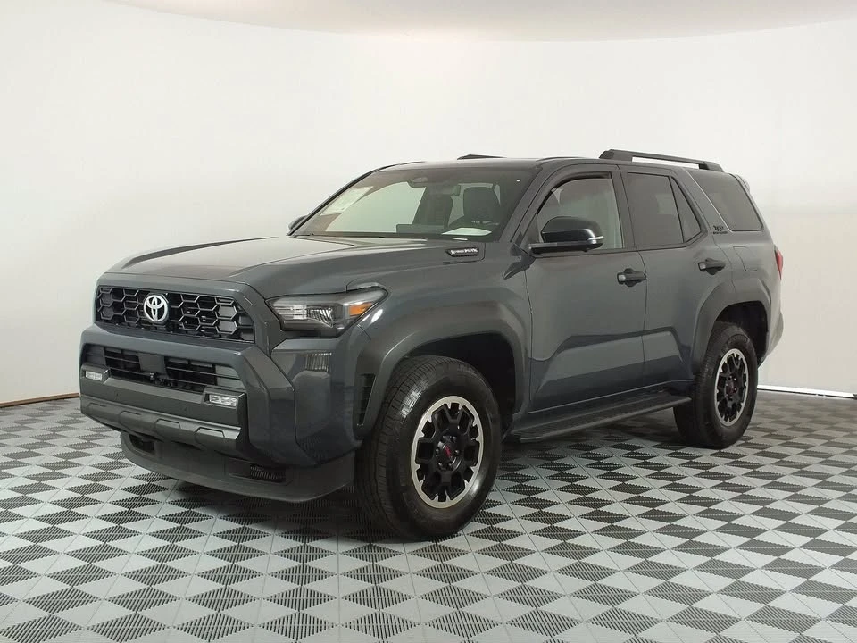 2025 Toyota 4Runner 6th Gen - Image 2 of 20