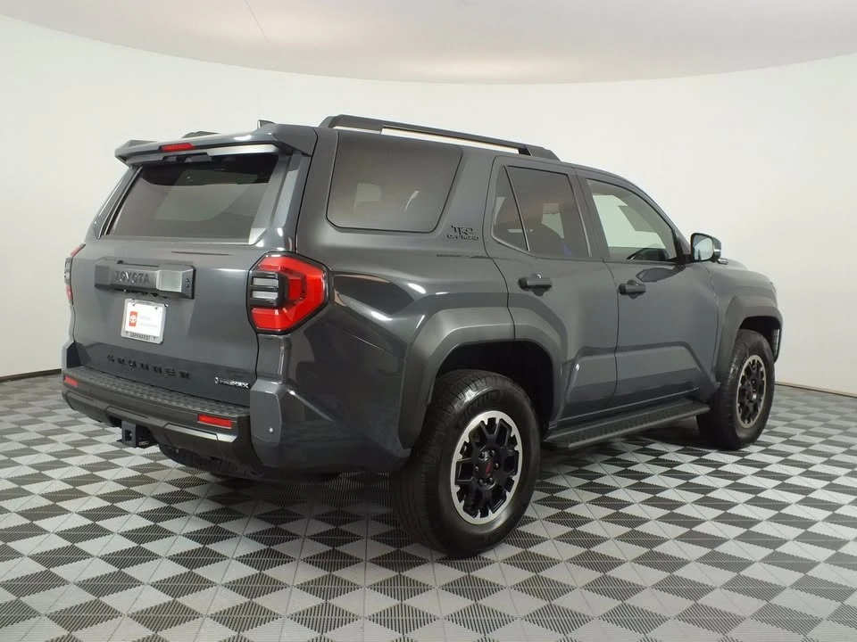 2025 Toyota 4Runner 6th Gen - Image 6 of 20