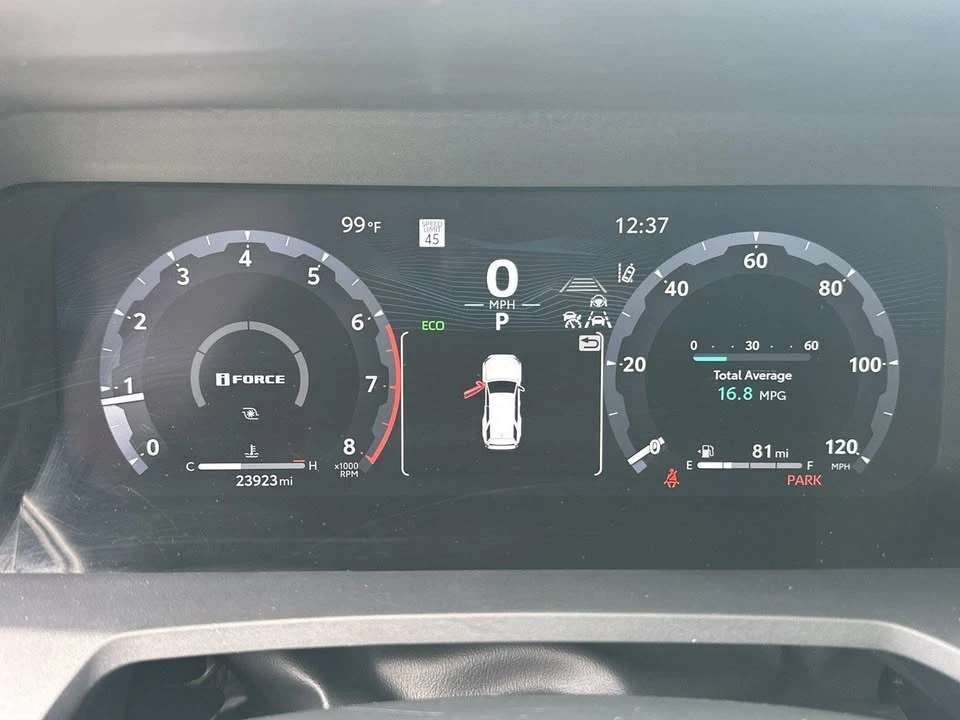 2025 Toyota 4Runner 6th Gen - Image 13 of 20