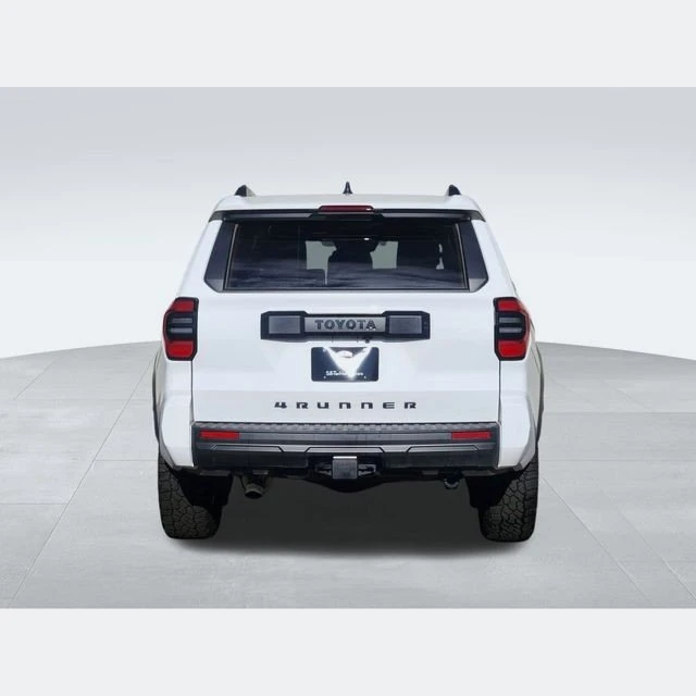 2025 Toyota 4Runner 6th Gen - Image 8 of 12