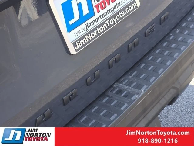 2025 Toyota 4Runner 6th Gen - Image 9 of 20