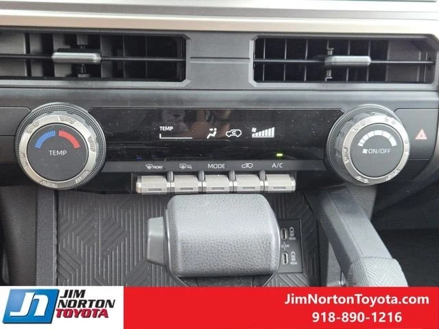 2025 Toyota 4Runner 6th Gen - Image 18 of 20
