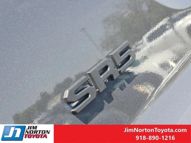 2025 Toyota 4Runner 6th Gen - Image 10 of 20