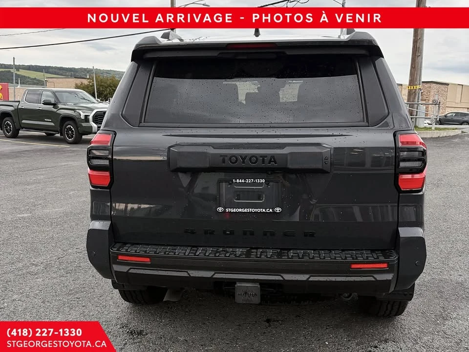 2025 Toyota 4Runner 6th Gen - Image 16 of 17
