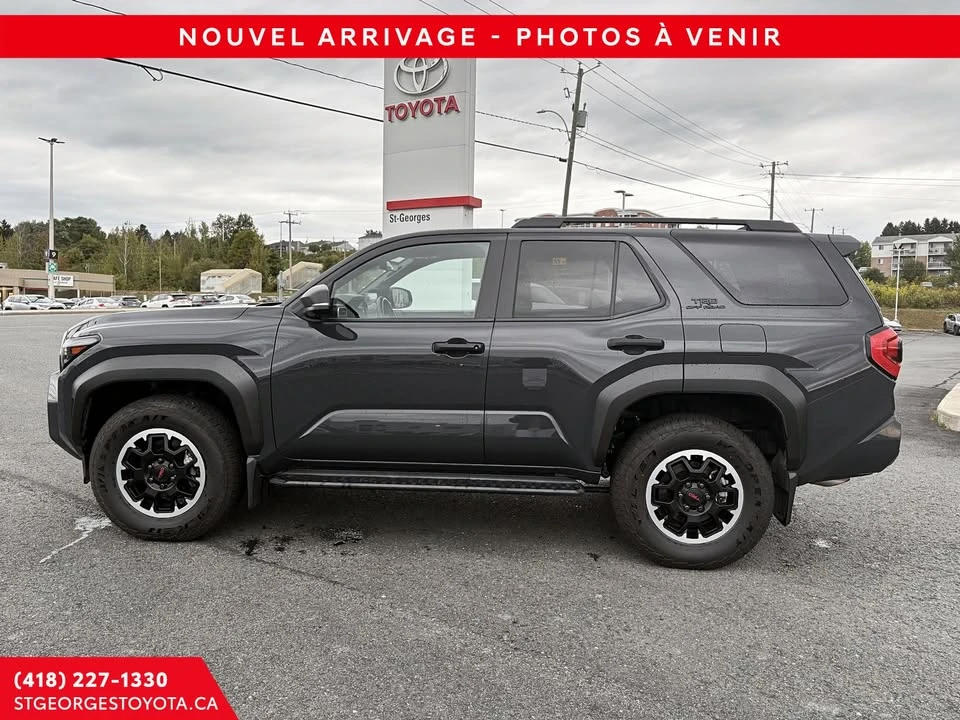 2025 Toyota 4Runner 6th Gen - Image 13 of 17