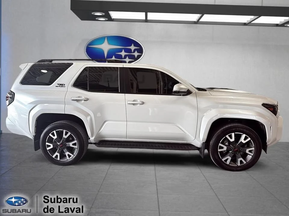 2025 Toyota 4Runner 6th Gen - Image 4 of 20