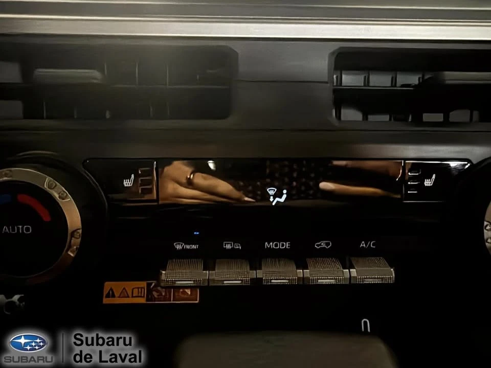 2025 Toyota 4Runner 6th Gen - Image 12 of 20