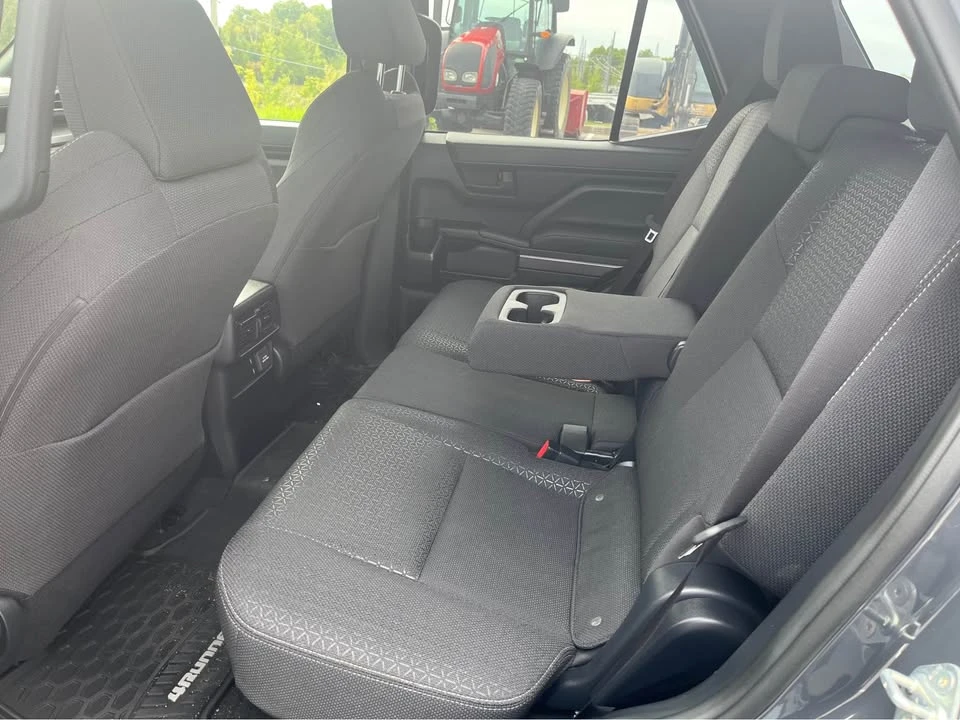 2025 Toyota 4Runner 6th Gen - Image 5 of 9