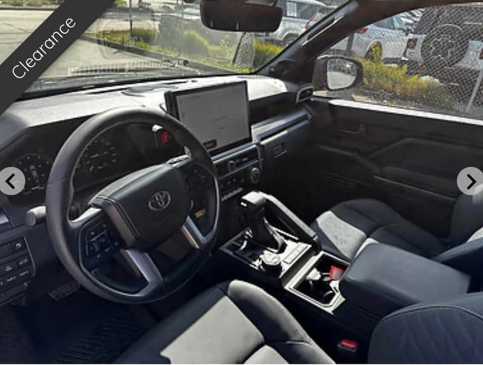 2025 Toyota 4Runner 6th Gen - Image 14 of 16