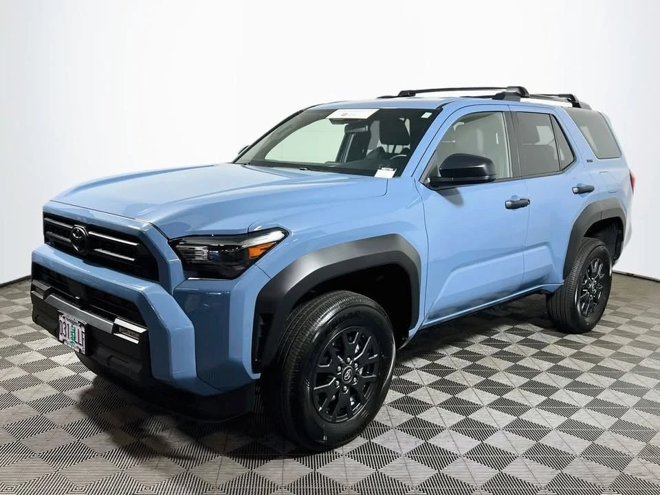 2025 Toyota 4Runner 6th Gen - Image 3 of 19