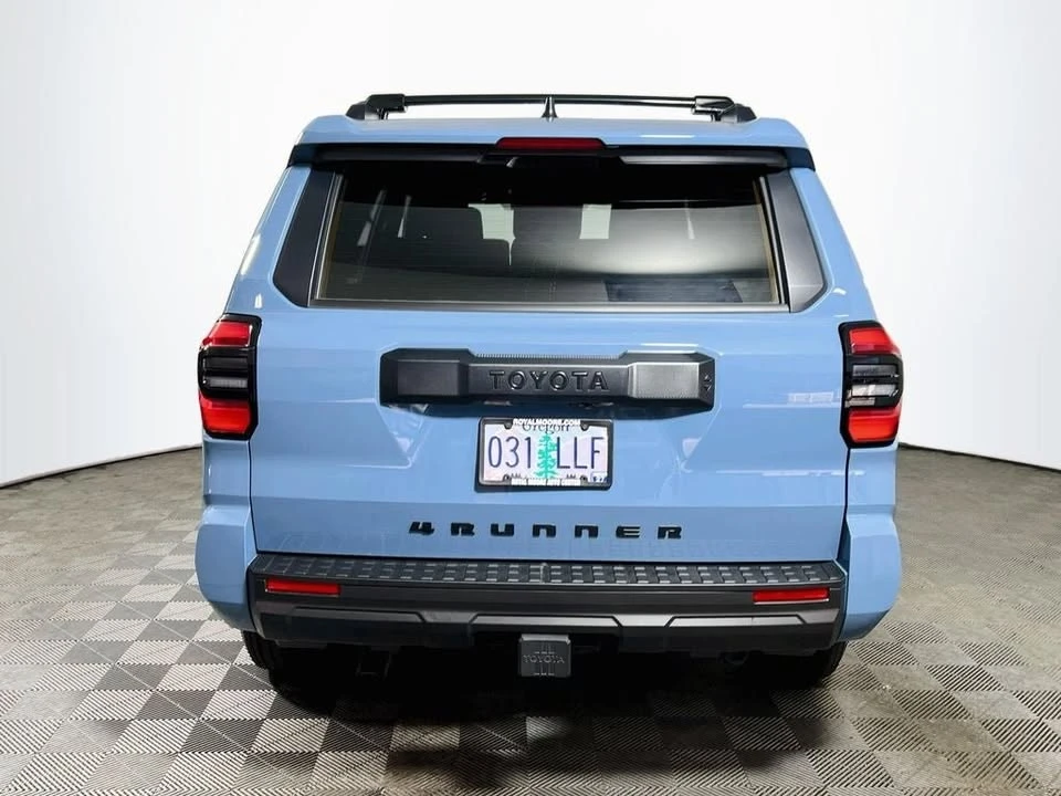 2025 Toyota 4Runner 6th Gen - Image 6 of 19