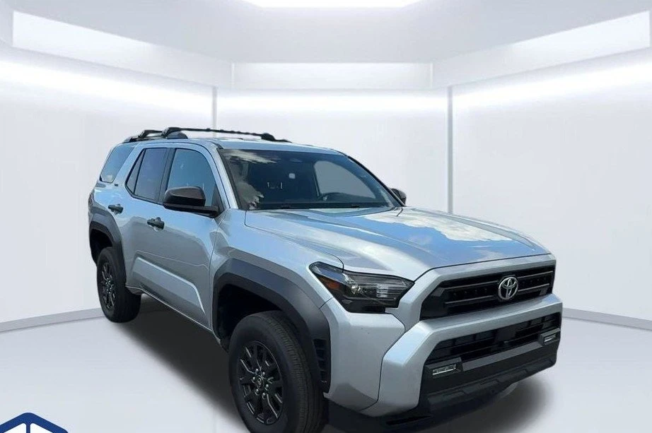 2025 Toyota 4Runner 6th Gen - Image 2 of 20