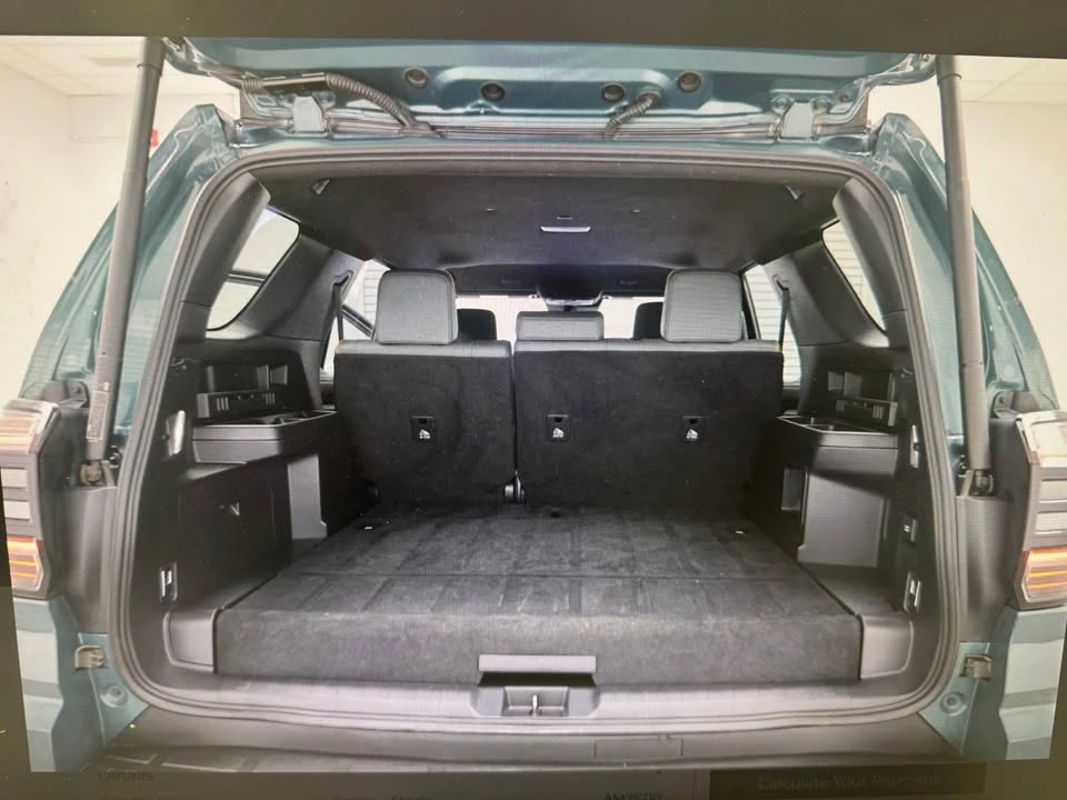 2025 Toyota 4Runner 6th Gen - Image 6 of 8