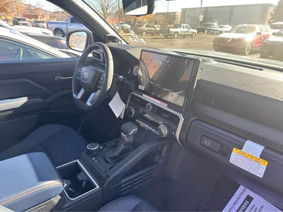2025 Toyota 4Runner 6th Gen - Image 6 of 11
