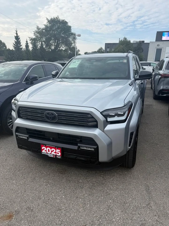 2025 Toyota 4Runner 6th Gen - Image 3 of 4