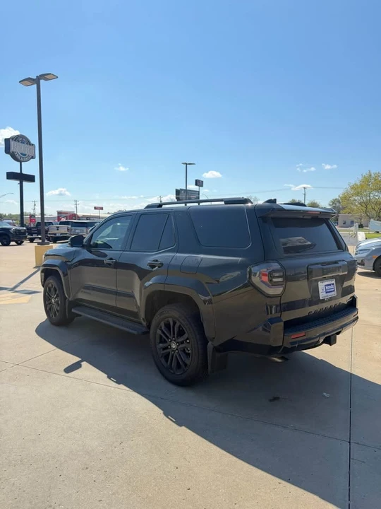 2025 Toyota 4Runner 6th Gen - Image 11 of 19