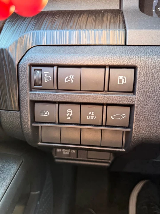 2025 Toyota 4Runner 6th Gen - Image 19 of 19