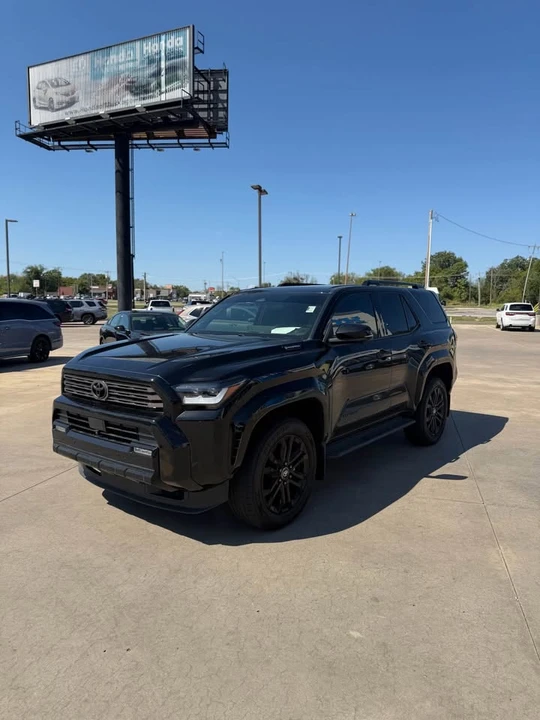 2025 Toyota 4Runner 6th Gen - Image 3 of 19