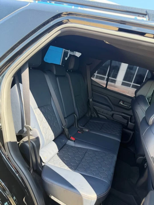 2025 Toyota 4Runner 6th Gen - Image 6 of 19