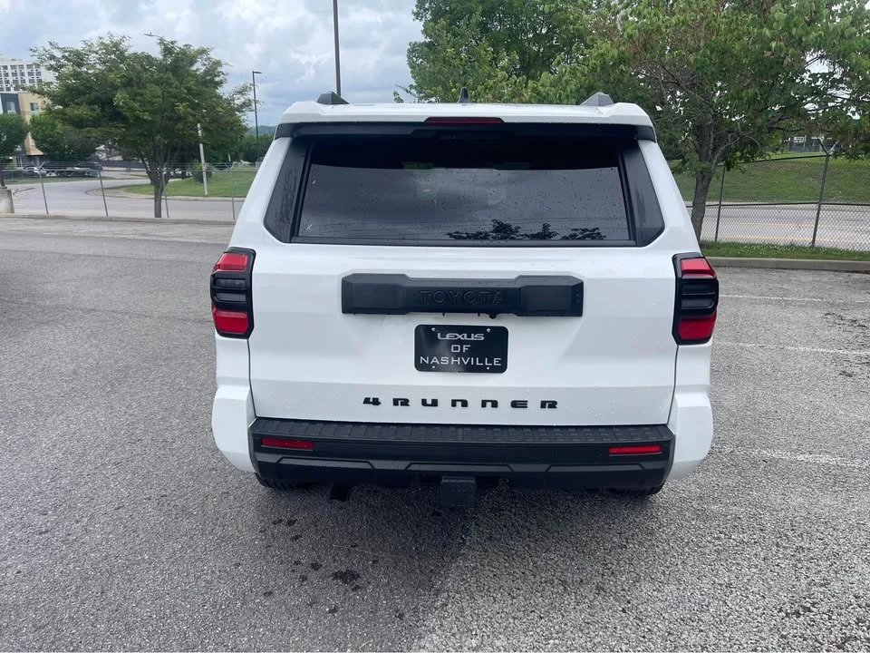 2025 Toyota 4Runner 6th Gen - Image 3 of 19