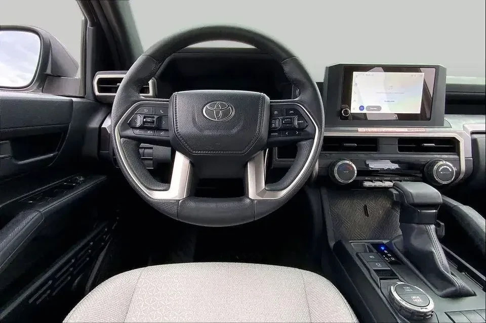 2025 Toyota 4Runner 6th Gen - Image 6 of 20