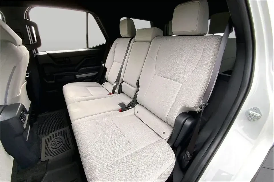 2025 Toyota 4Runner 6th Gen - Image 20 of 20
