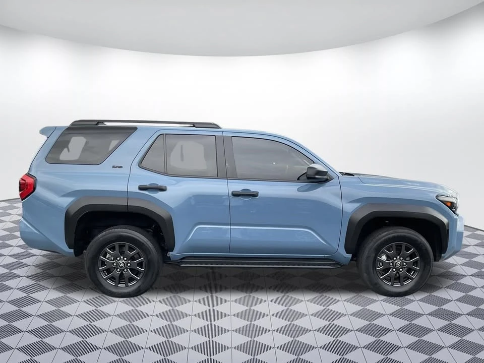 2025 Toyota 4Runner 6th Gen - Image 2 of 19