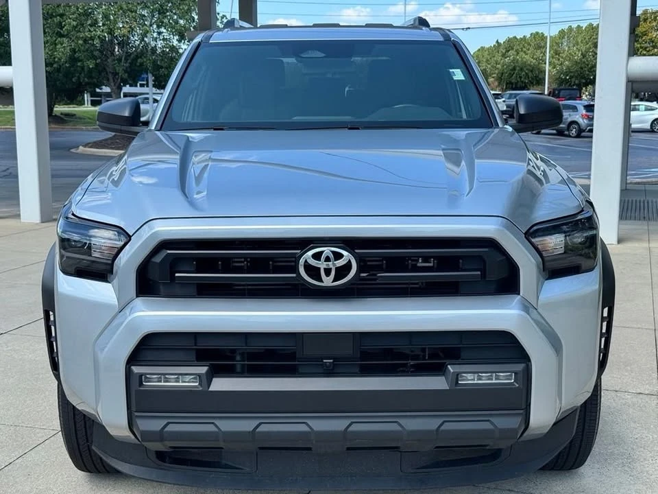 2025 Toyota 4Runner 6th Gen - Image 3 of 10