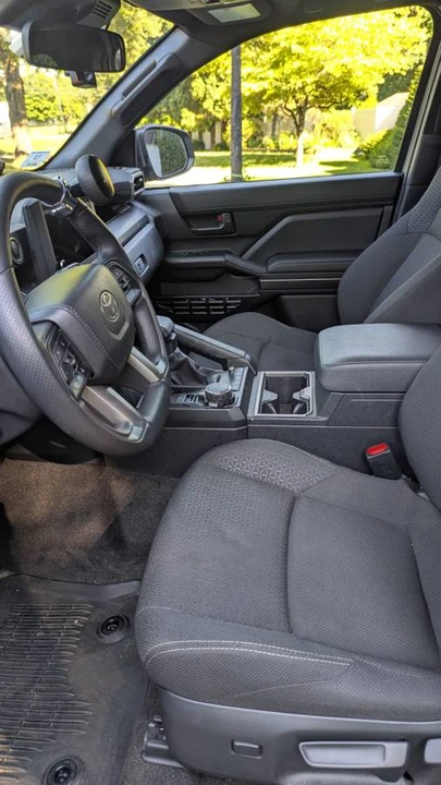 2025 Toyota 4Runner 6th Gen - Image 9 of 15