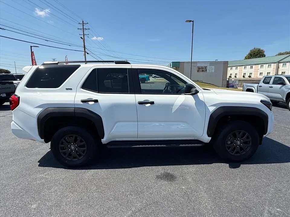 2025 Toyota 4Runner 6th Gen - Image 3 of 10