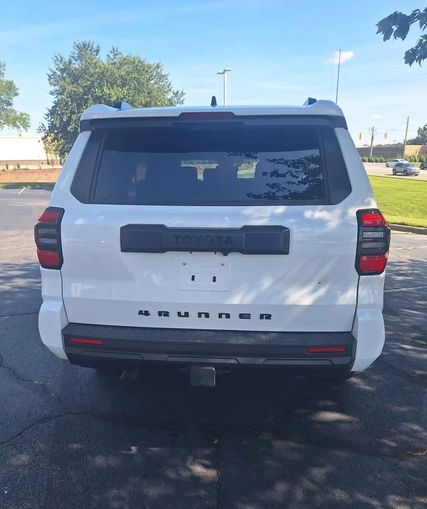 2025 Toyota 4Runner 6th Gen - Image 6 of 16