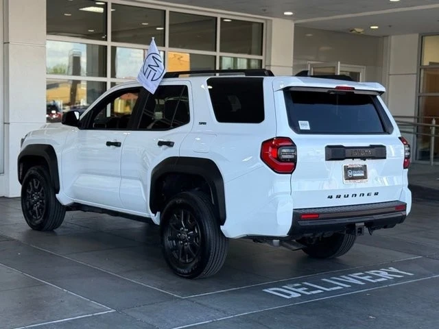 2025 Toyota 4Runner 6th Gen - Image 8 of 12
