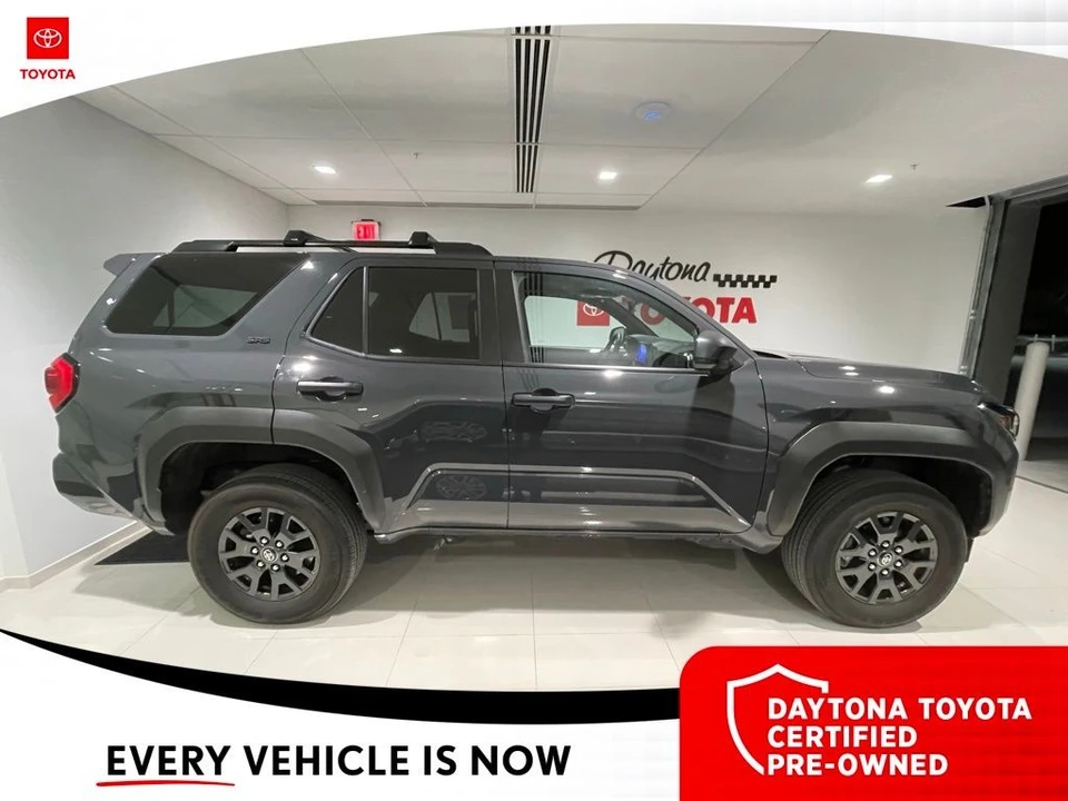 2025 Toyota 4Runner 6th Gen - Image 8 of 10