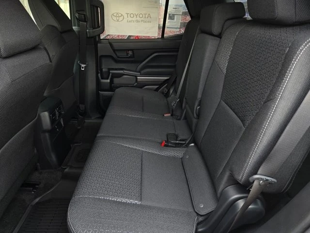 2025 Toyota 4Runner 6th Gen - Image 8 of 12