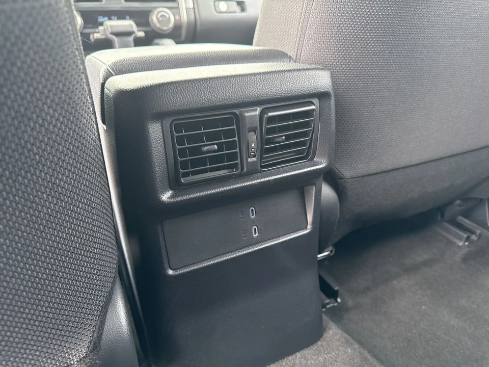 2025 Toyota 4Runner 6th Gen - Image 12 of 12