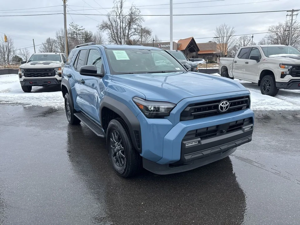 2025 Toyota 4Runner 6th Gen - Image 7 of 12