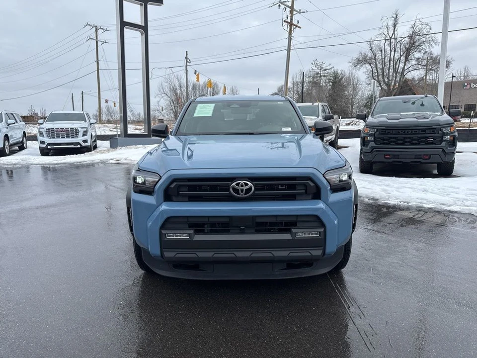 2025 Toyota 4Runner 6th Gen - Image 8 of 12