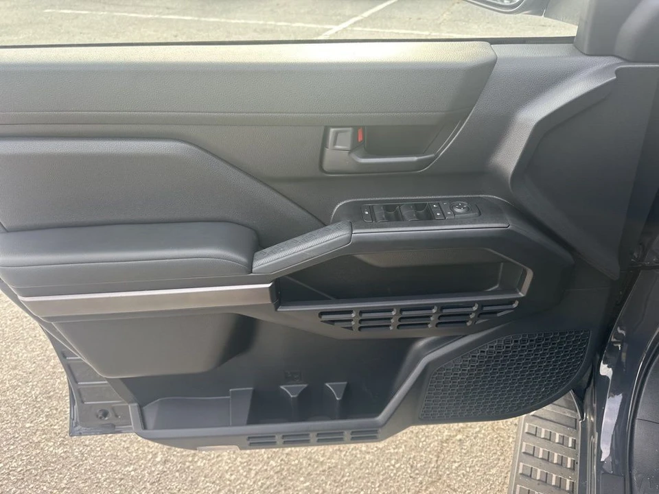 2025 Toyota 4Runner 6th Gen - Image 21 of 21