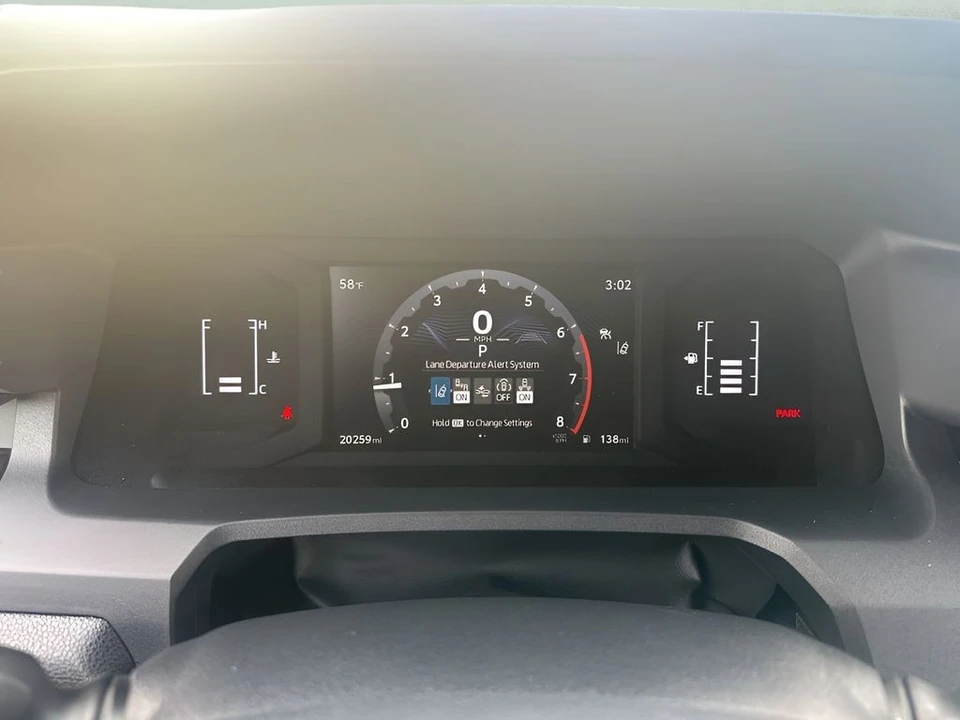 2025 Toyota 4Runner 6th Gen - Image 19 of 21