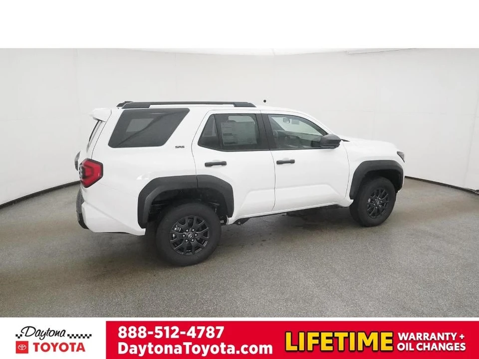 2025 Toyota 4Runner 6th Gen - Image 10 of 12